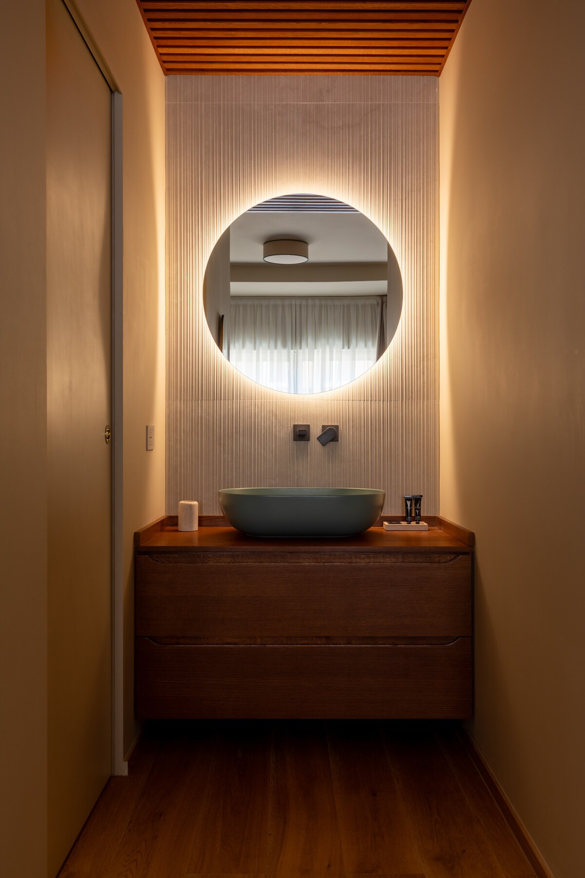 31 bathroom1 wood panel shower