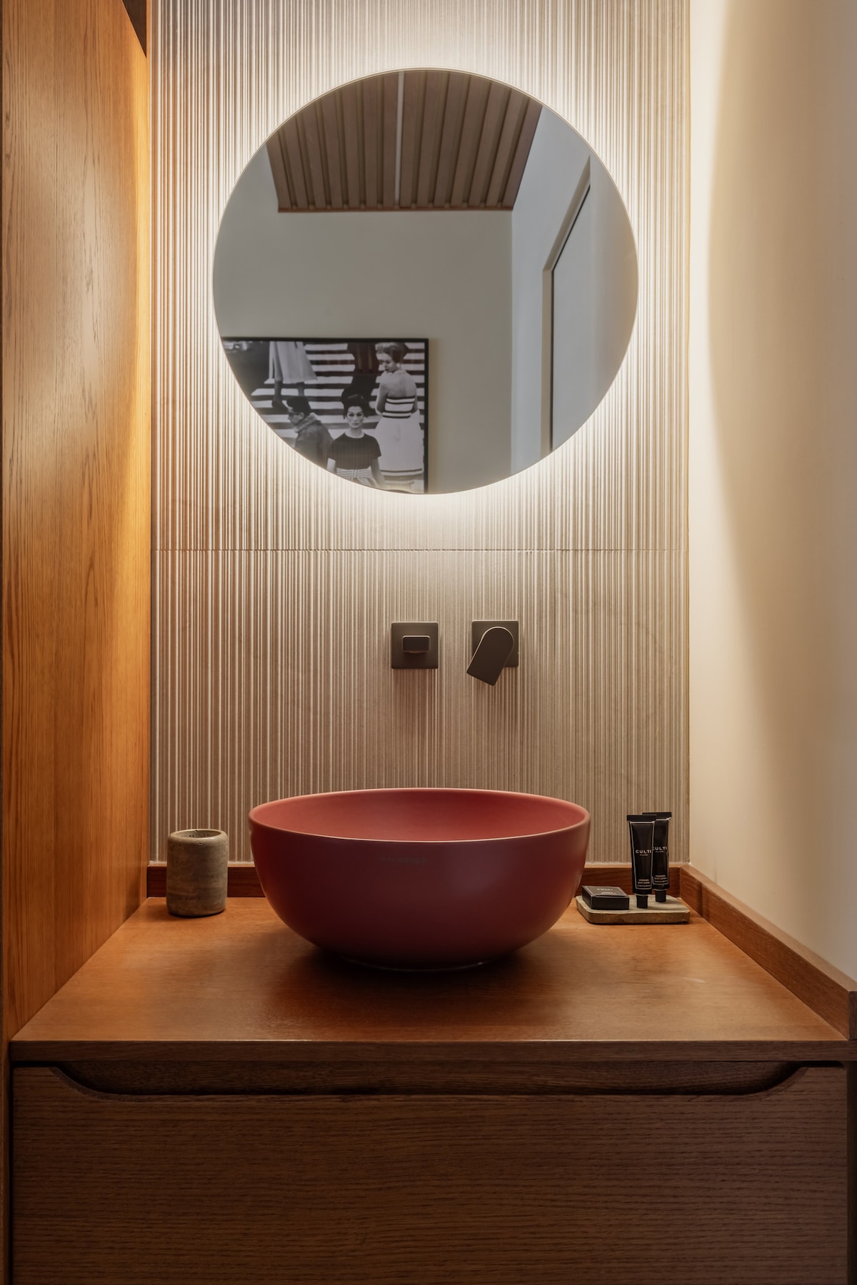 34 bathroom2 red basin vanity