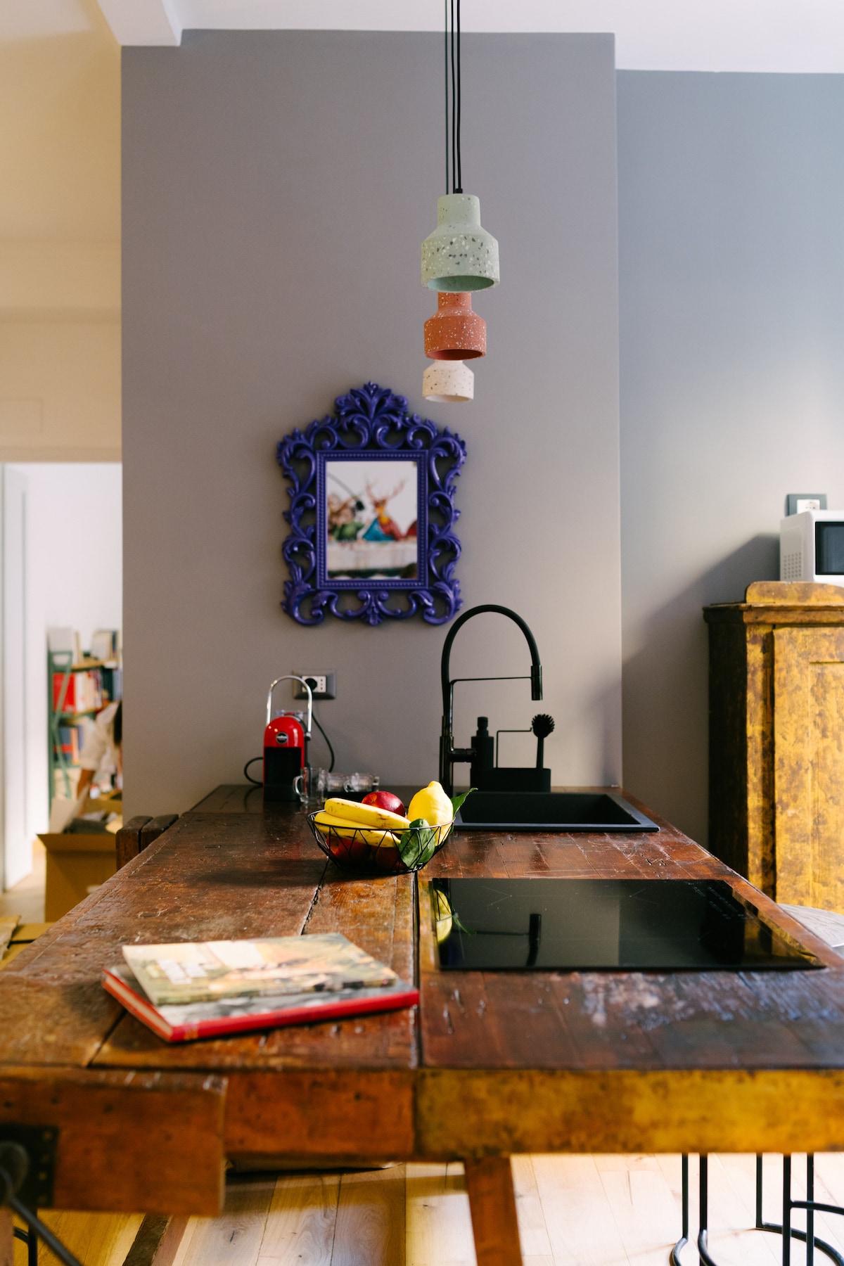 02 living room sofa detail